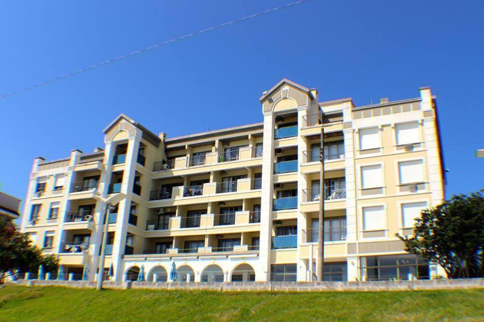 Apartamento Lexus Beira Mar - Apt 101 フロリアノポリス エクステリア 写真