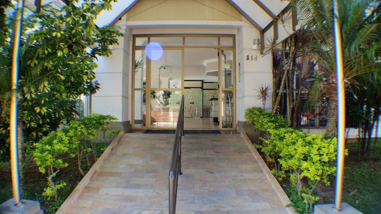 Apartamento Lexus Beira Mar - Apt 101 フロリアノポリス エクステリア 写真
